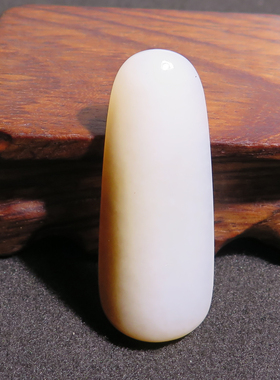 亏麻了方言品牌和田玉罕见新疆且末料糖白玉随型吊坠挂件X7