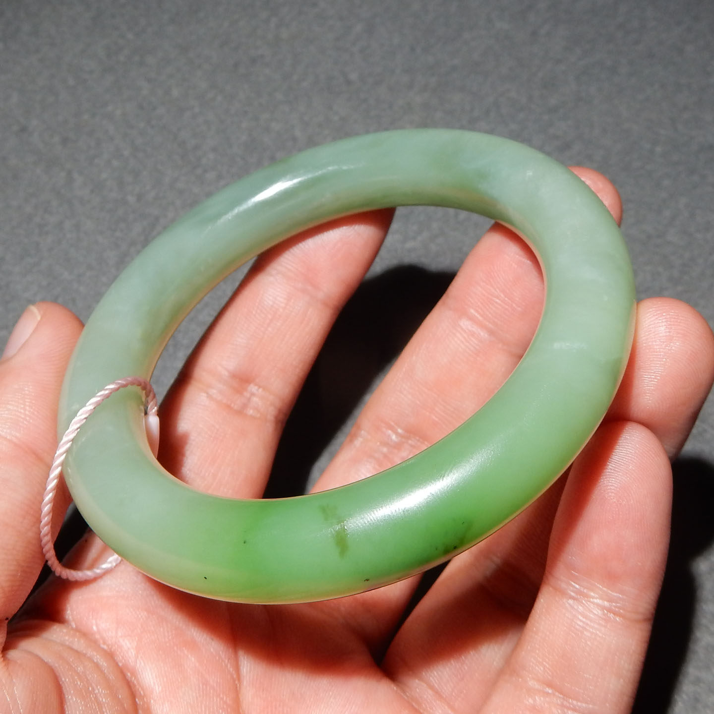 方言和田玉正品俄料老坑碧玉高细高油内径57mm正装圆条手镯子w4