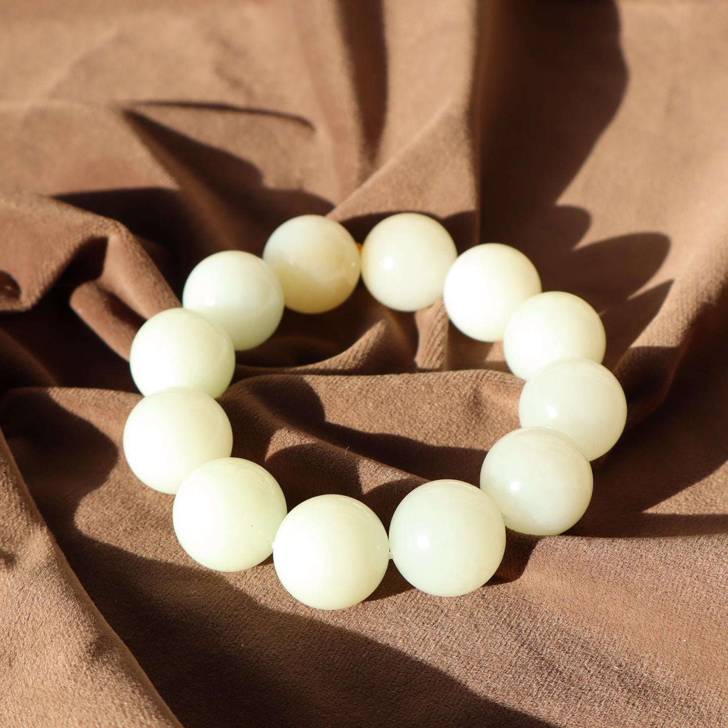 俄罗斯老料羊脂白玉20mm圆珠手串