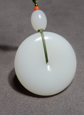 方言和田玉俄罗斯老坑料油润细腻无结构羊脂白玉平安扣吊坠挂件h2