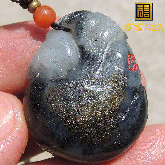 方言精品黑白分明红金皮墨玉青花籽料母子情深双生肖猴吊坠手把F