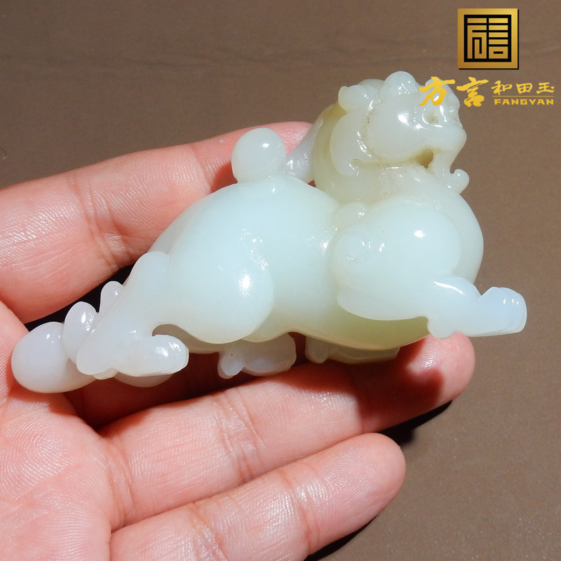 稀缺方言收藏级和田玉新疆三色且末料糖白带青花卡59mm套装手镯O8