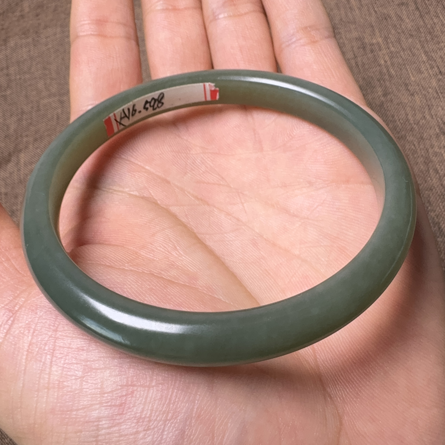 惊呆了方言和田玉佩戴级新疆且末老坑蓝色基调60mm精美女士手镯X5