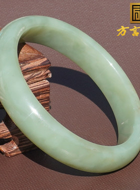 和田玉且末老坑高脂糯青黄口手镯