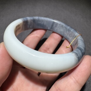 高品质方言和田玉老熟新疆青花特色难得一见黑白分明60mm手镯S