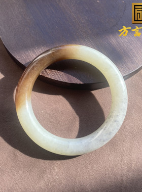 且末料糖白玉带点墨青花57mm手镯