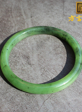 方言精品俄罗斯老坑料碧玉手镯