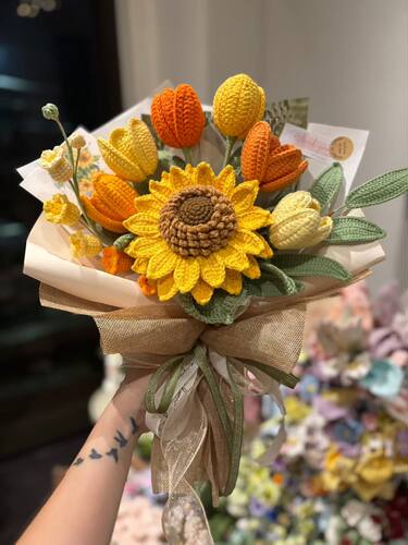 成品手工编织向日葵花束仿真花毕业成人礼圣诞教师节手捧花束新款