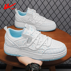 面包男鞋春季透气复古休闲白色板鞋青少年高级感厚底运动潮鞋