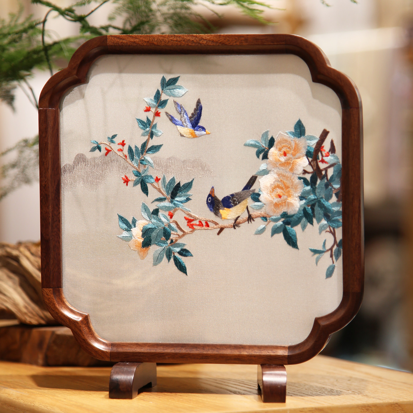 成都特色蜀绣手工刺绣胡桃木屏风双面绣花鸟摆件乔迁礼物会议礼品,特色手工艺,刺绣,淘宝优惠券,粉丝福利购,淘宝优惠卷
