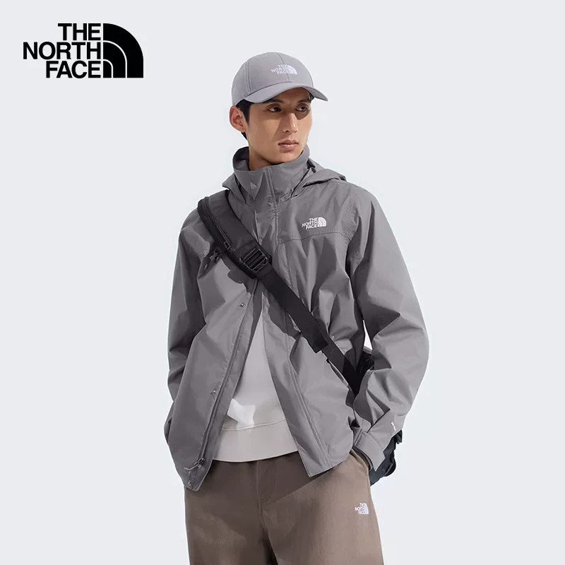 北面TheNorthFace冲锋衣情侣硬壳防水外套户外防风新款上衣8JS4