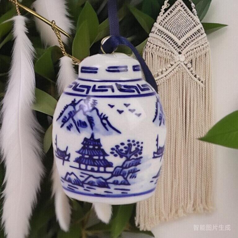 景德镇陶瓷器小将军罐车载装饰可爱创意小挂件茶壶风铃圣诞树吊坠