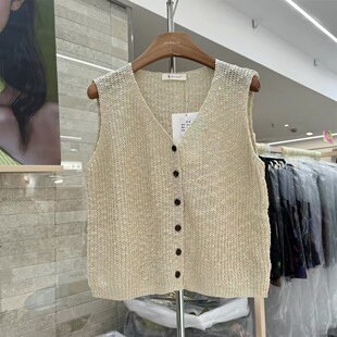 BD缤典66369夏季新品韩版V领无袖针织马甲女宽松单排扣开衫背心