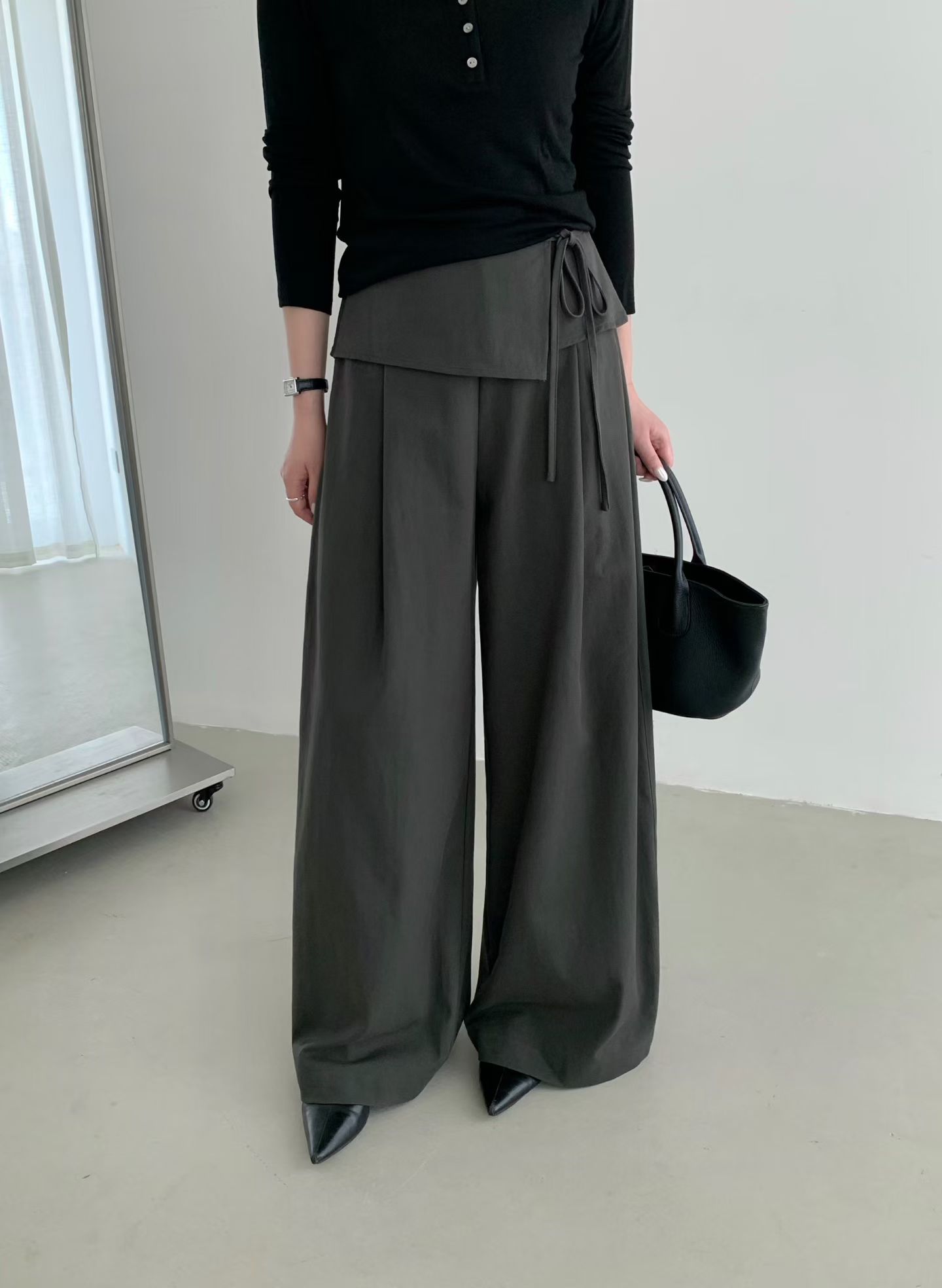 深灰色假两件系带屁帘裤女厚款2026秋季新款宽松垂感休闲阔腿长裤