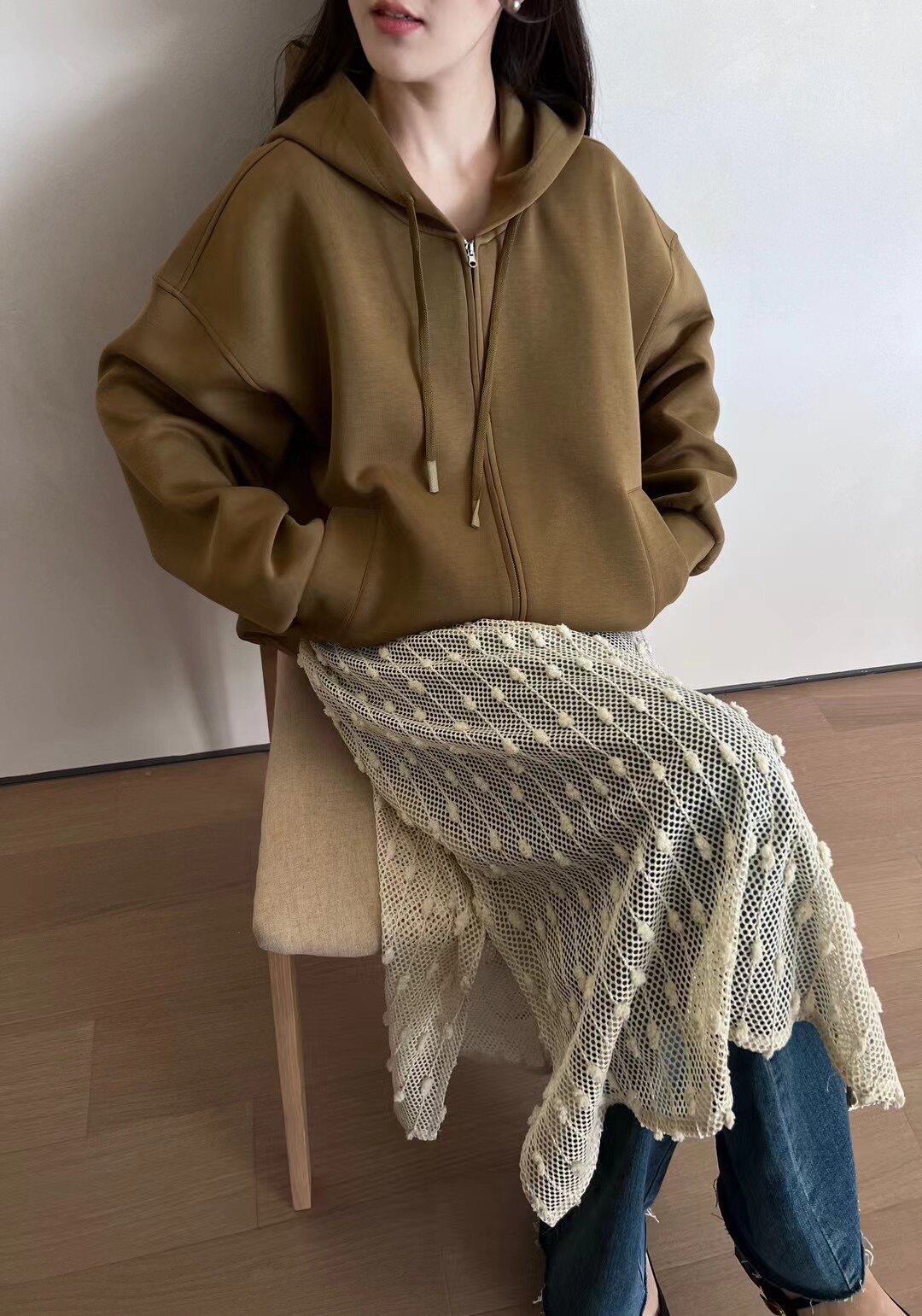 卡蔓诗kamanshi韩版春季连帽抽绳短款纯色简约宽松显瘦卫衣外套女