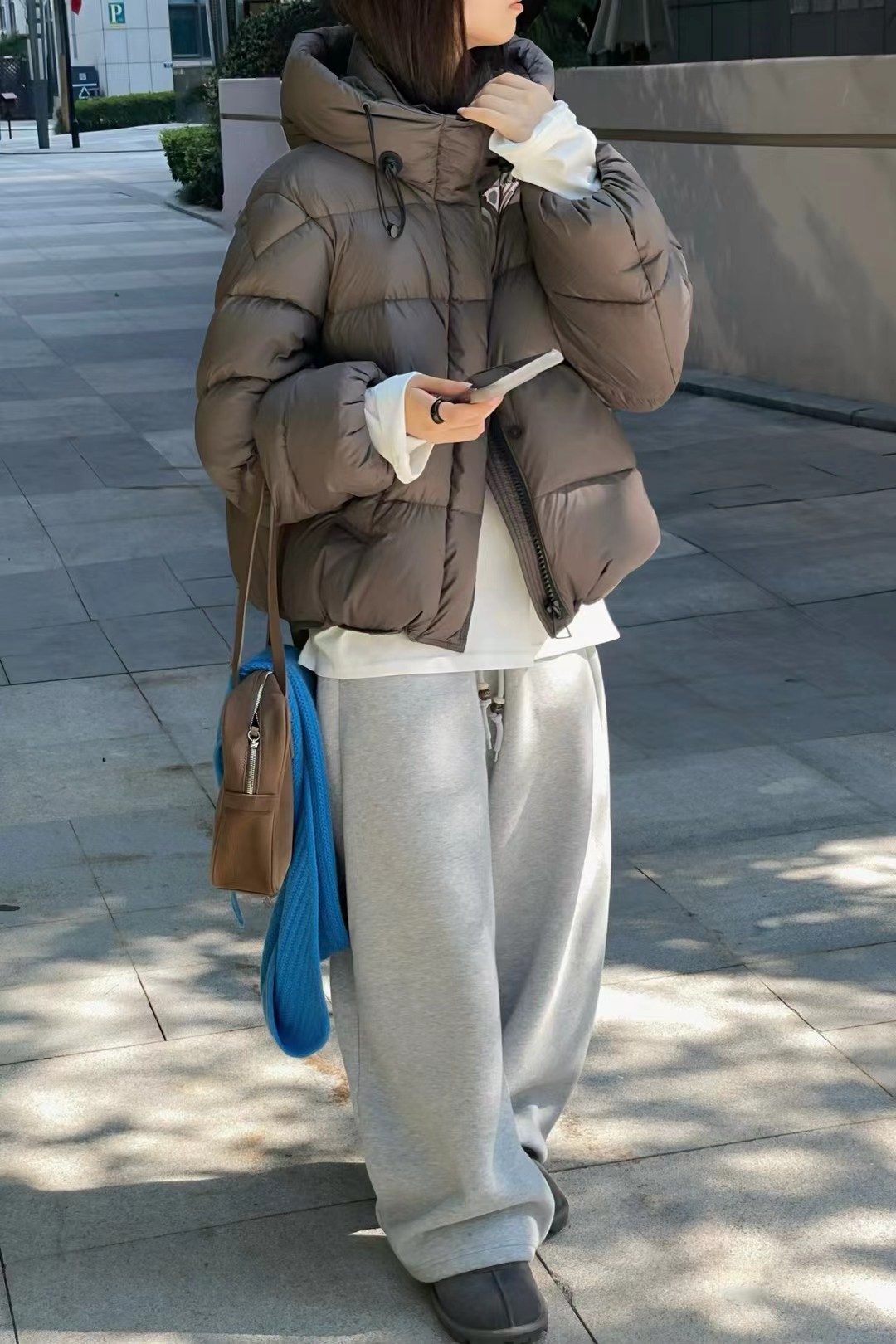 纤贝思S25-629羽绒服女短款新款百搭90白鸭绒小个子轻便面包服冬