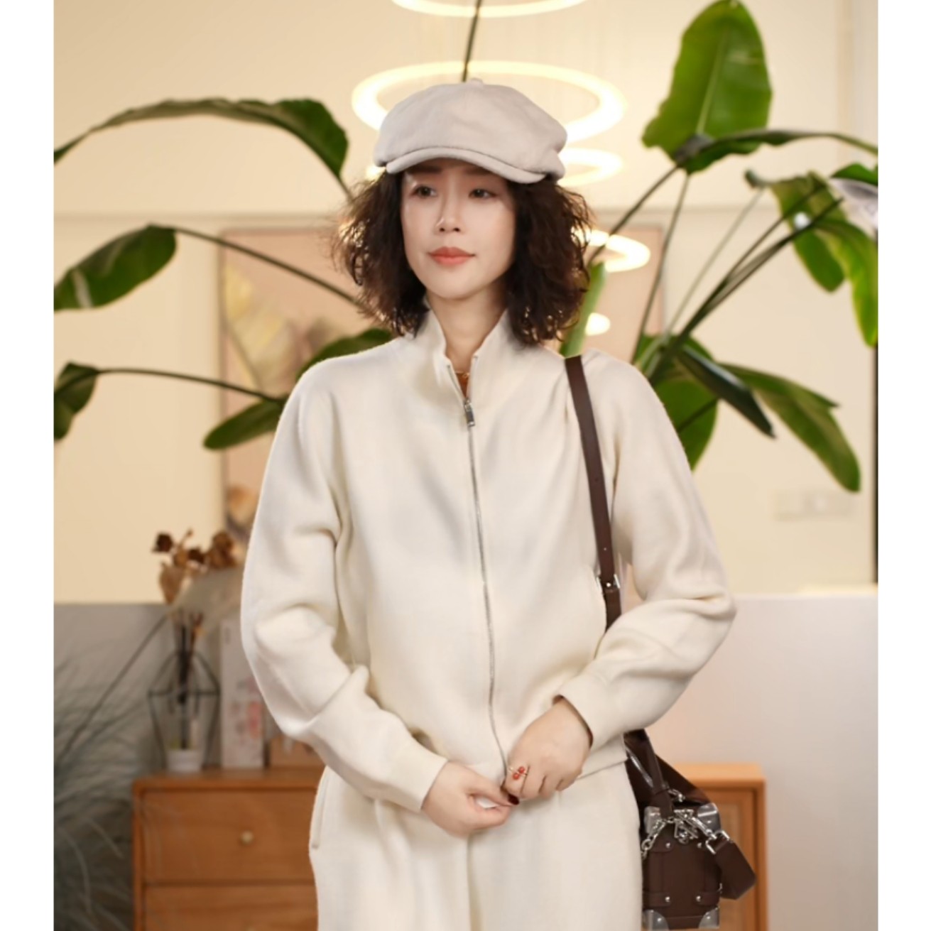 C【叭哒不惑】 休闲日 绵羊毛立领休闲长袖拉链外套女百搭舒适,女装/女士精品,短外套,淘宝优惠券,粉丝福利购,淘宝优惠卷