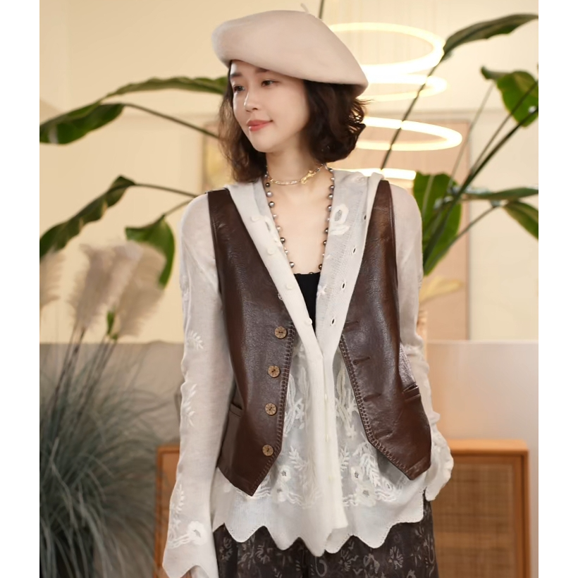 X 【叭哒不惑】旅者 绵羊皮V领复古高级感皮马甲女时尚宽松上衣