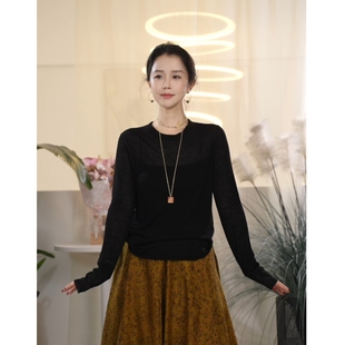 云柔衫 水溶羊毛圆领微透长袖 T恤女显瘦宽松上衣 叭哒不惑