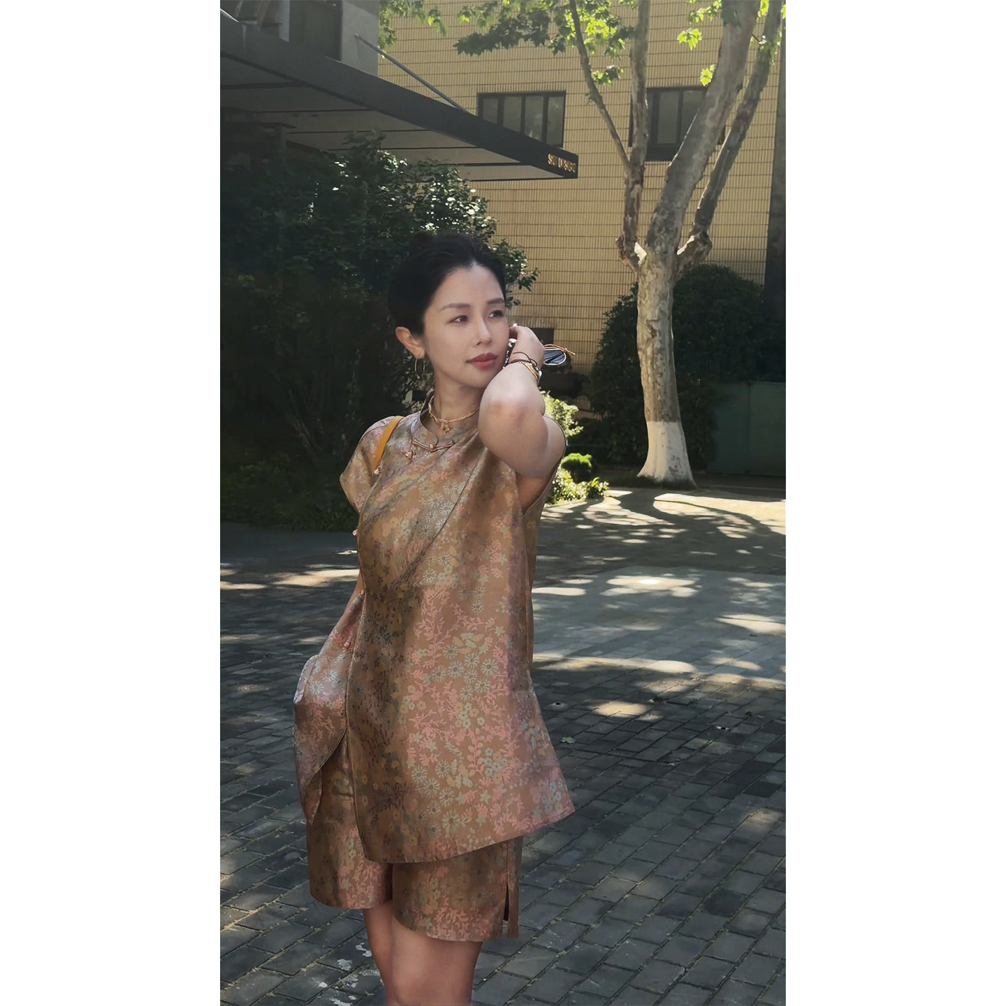 Y【叭哒不惑】檀花 桑蚕丝浮光锦国风新中式宽松上衣无袖斜襟上衣