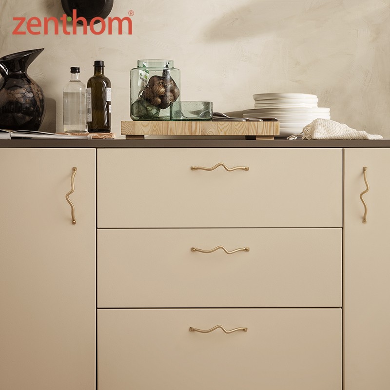 Ferm LIVING Curvature Handle系列实心黄铜橱柜/抽屉把手 现代
