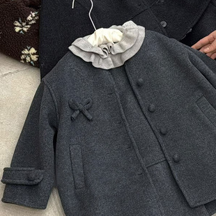 韩系圆领加厚中长款毛呢大衣女童花边领打底衫加绒背心裙三件套