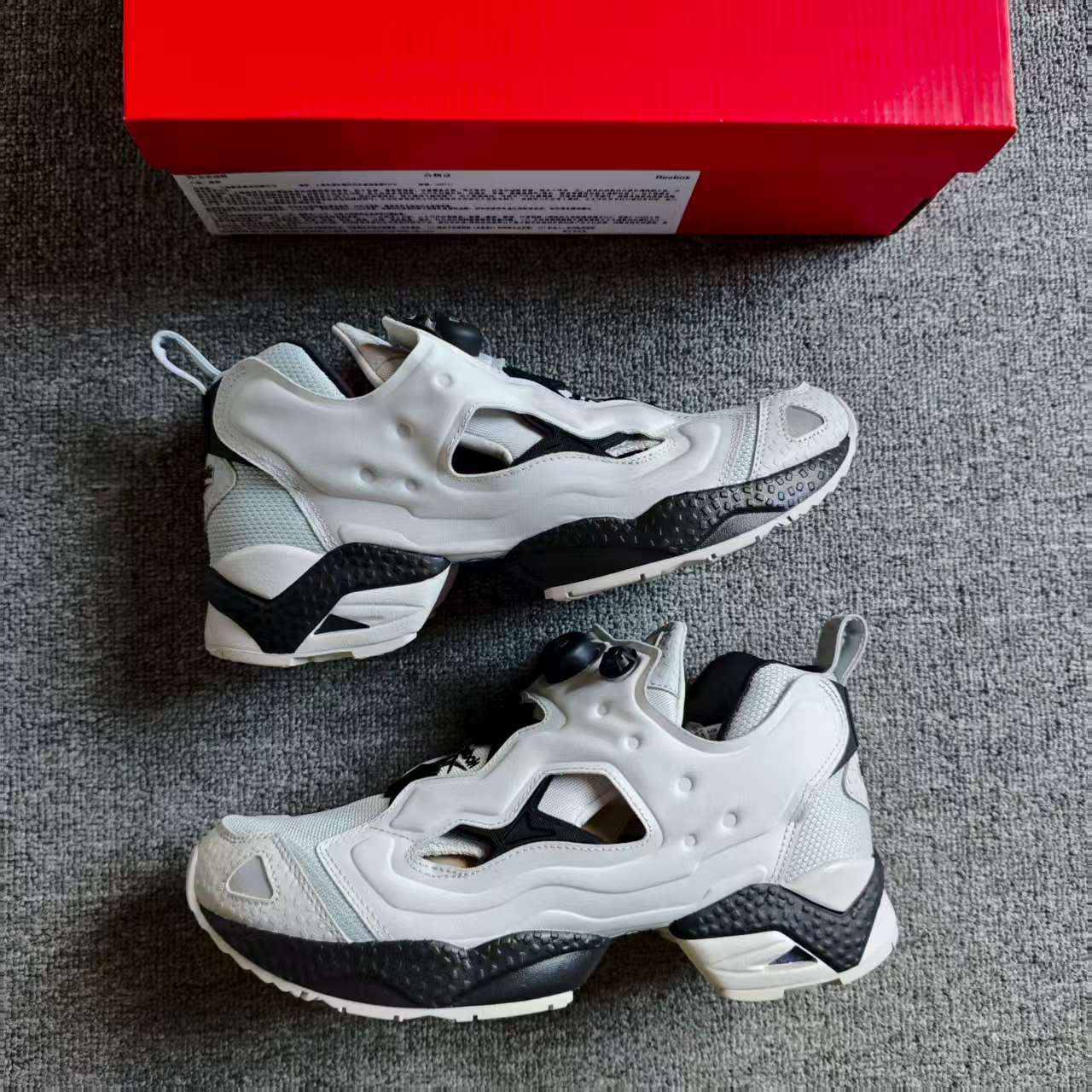 锐步Reebok Instapump Fury 95运动休闲跑步鞋男女灰色100069778