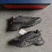 Reebok锐步男女V底ZIG KINETICA黑武士户外运动鞋 100074785