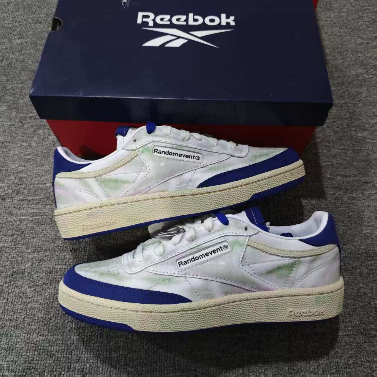 REEBOK锐步Randomevent联名做旧复古板鞋 Club C 85 100210109