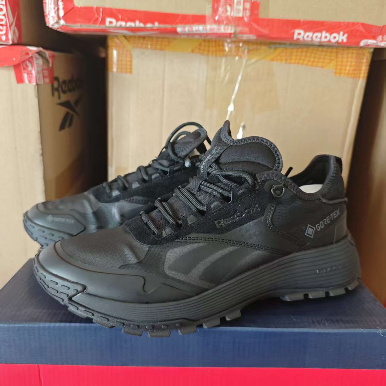 REEBOK锐步DMX TRAIL GORE TEX黑武士户外机能休闲鞋100074961