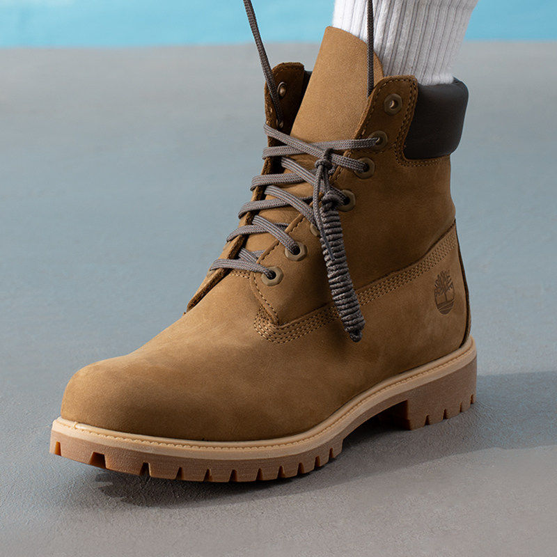 茵特丨TIMBERLAND添柏岚高帮靴女户外防泼水皮革休闲马丁靴A2P6W