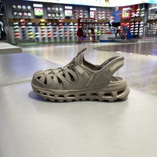 237473 斯凯奇夏季 237594 拖鞋 TAN 男包头缓震一脚蹬镂空沙滩鞋