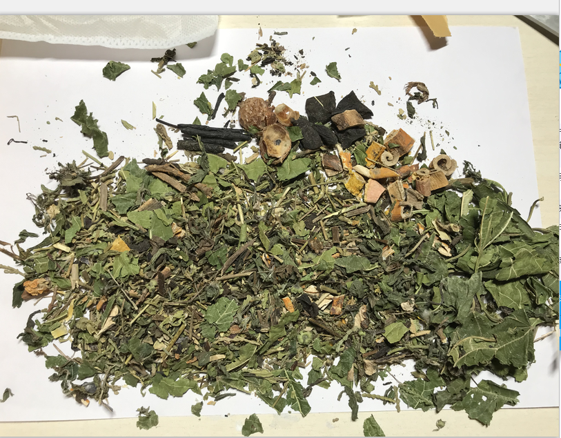 侧柏叶桑叶苦丁茶皂角无患子头发