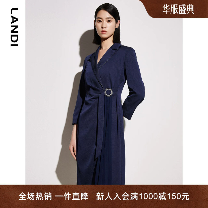 LANDI蓝地藏蓝色V领不对称压褶连衣裙女春季新款九分袖裙子