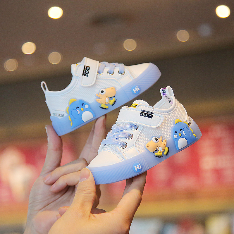 可爱卡通网面透气春秋宝宝鞋子