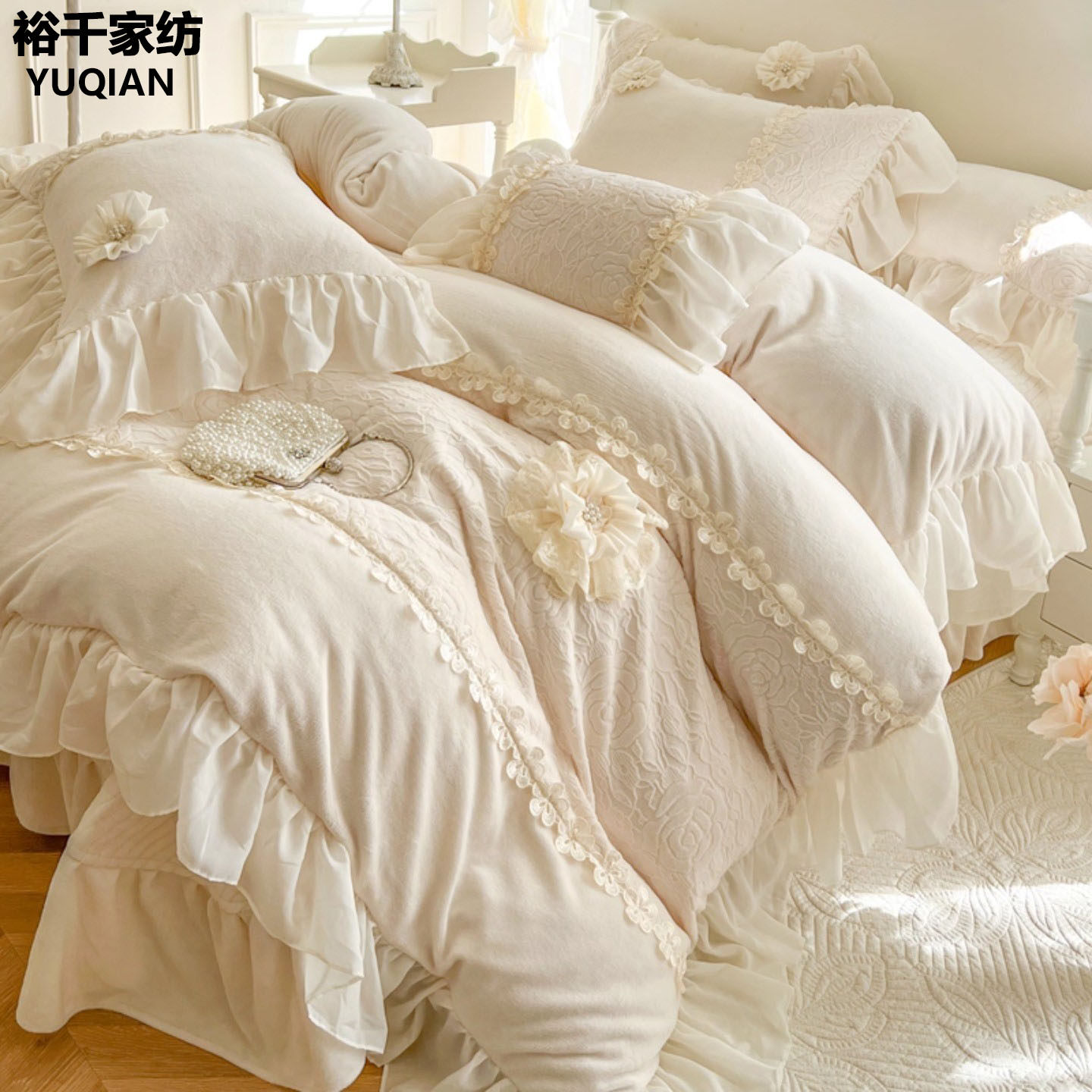 法式冬季牛奶绒四件套加厚双面珊瑚绒床品2026新款蕾丝边床单被套