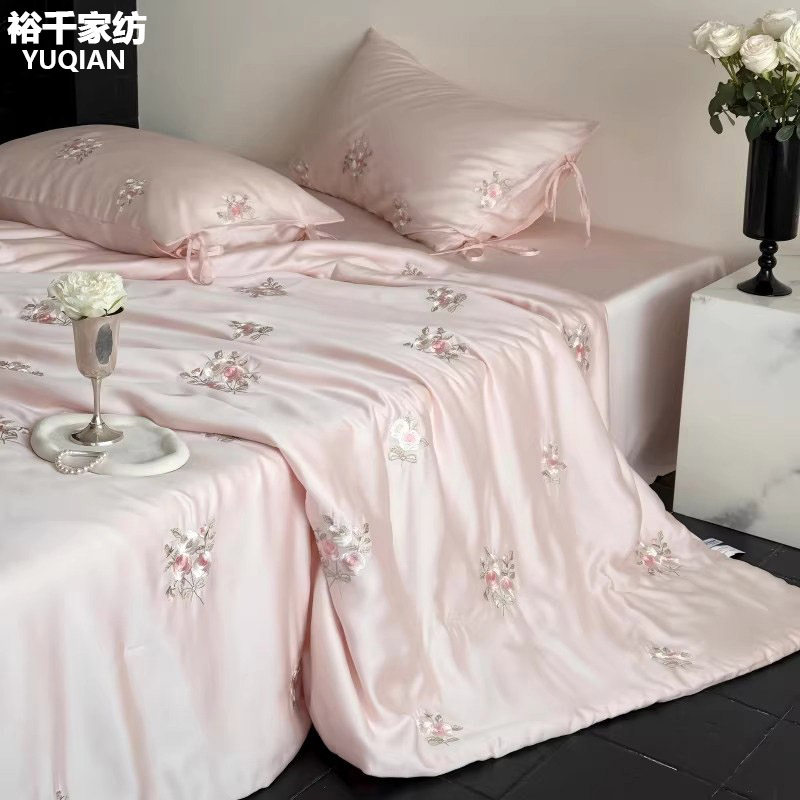 少女心裸睡超柔天丝夏凉被四件套冰丝刺绣凉感空调被夏被床品床单
