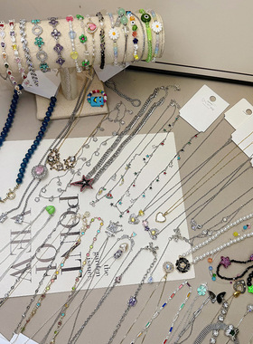 新款个性镶钻锆石短款项链手链混发女简约设计款几何形吊坠锁骨