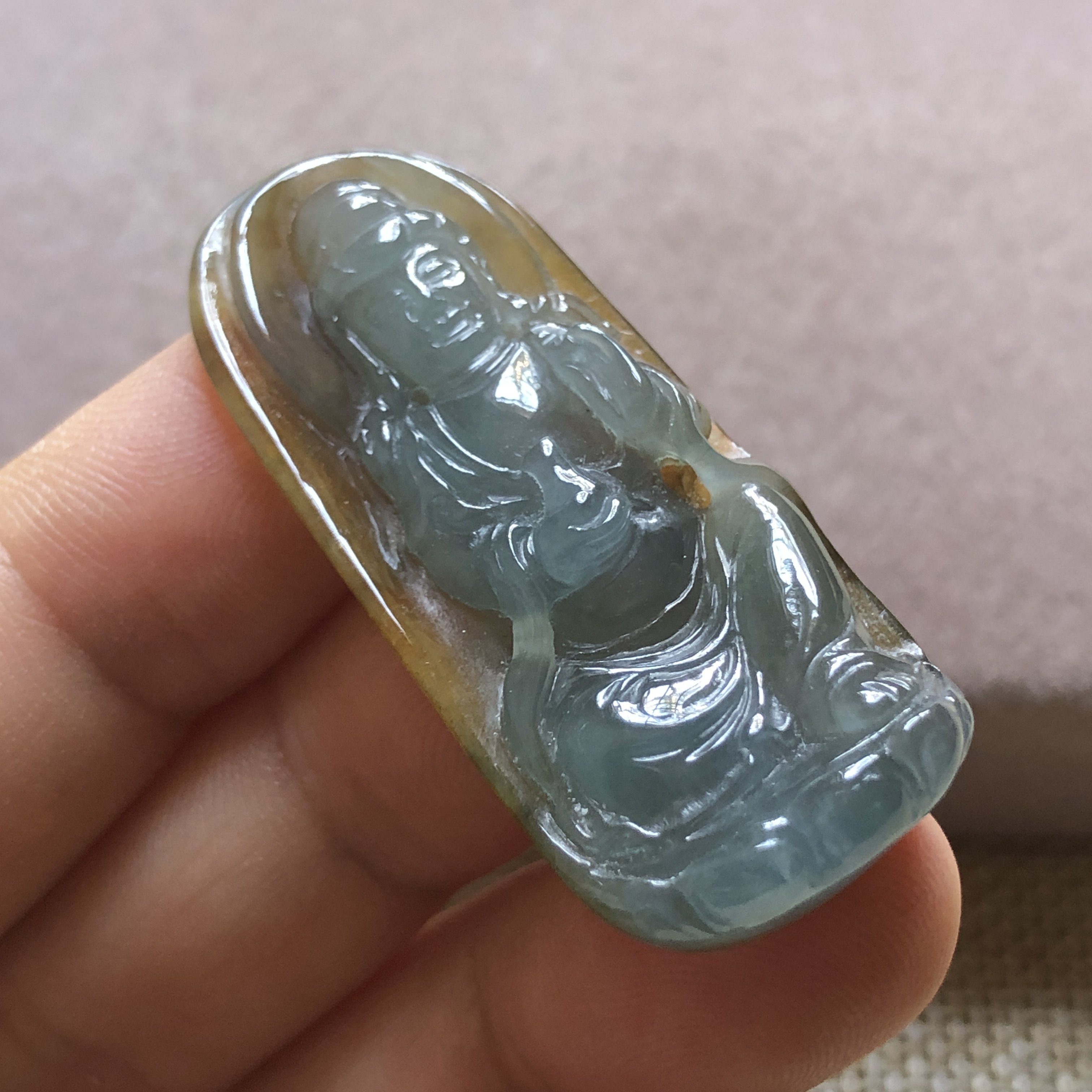 缅甸玉石A货翡翠玉雕玉器文玩老坑料起胶冰黄皮双彩巧雕观音玉牌