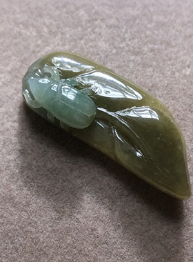 缅甸玉石A货翡翠玉雕玉器文玩冰油黄翡双彩巧雕甲虫叶子挂件吊坠