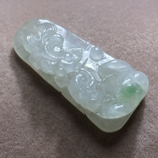 缅甸玉石A货翡翠玉雕文玩冰糯种飘绿年年有余荷花鱼玉牌挂件吊坠