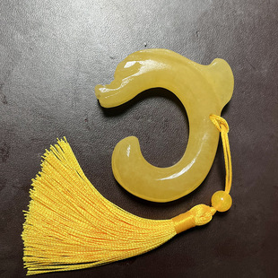 中华第一龙红山文化C形玉龙同款龙钩龙形手把件天然玉石C位出道