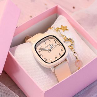 小香方糖奶茶色手表女款学生ins高颜值日系简约气质小巧方形表盘