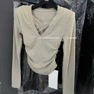 2025冬季气质V领蕾丝花边长袖t恤女纯欲辣妹垫肩修身打底衫加绒潮