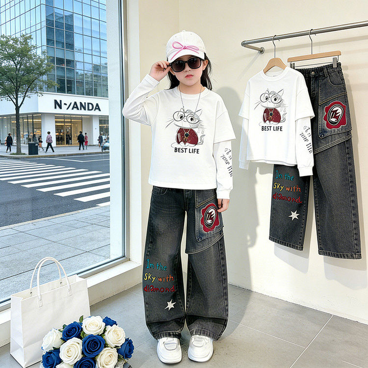 女童套装春秋装2026新款中大童卫衣牛仔裤儿童运动两件套网红春款