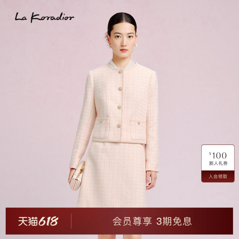 【法式香风】La Koradior拉珂蒂时尚秋季长袖单排扣圆领短款外套