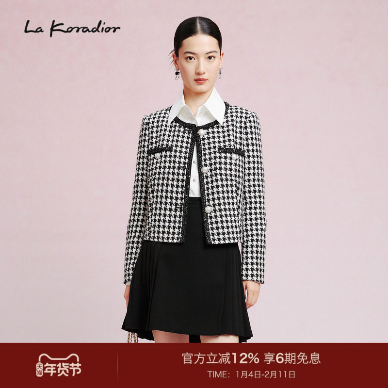 La Koradior拉珂蒂时尚秋新款通勤香风长袖百搭圆领格子短外套女