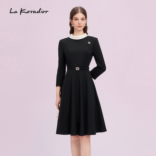 裙a字连衣裙女 高腰赫本风气质收腰洋装 Koradior拉珂蒂商场同款