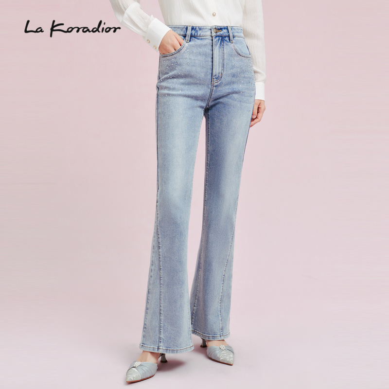 【商场同款】La Koradior拉珂蒂秋季显瘦休闲牛仔裤微喇裤长裤女