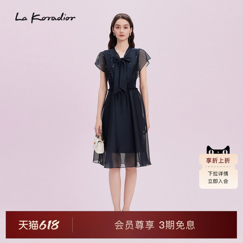 La Koradior拉珂蒂通勤2025商场同款新款法式蝴蝶结系带连衣裙女